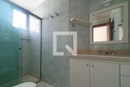 Apartamento para alugar com 210m², 3 quartos e 2 vagasBanheiro 1