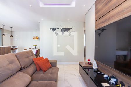 Sala de Estar de apartamento à venda com 2 quartos, 70m² em Continental, Osasco