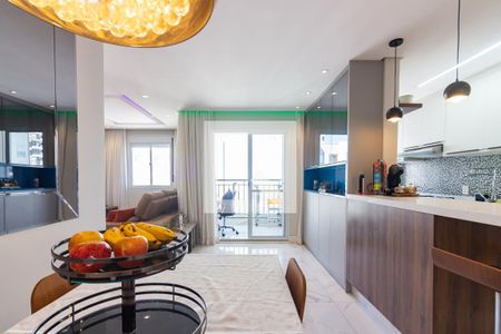 Sala de apartamento à venda com 2 quartos, 70m² em Continental, Osasco