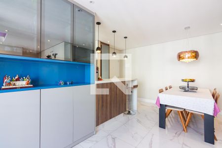 Sala de apartamento à venda com 2 quartos, 70m² em Continental, Osasco