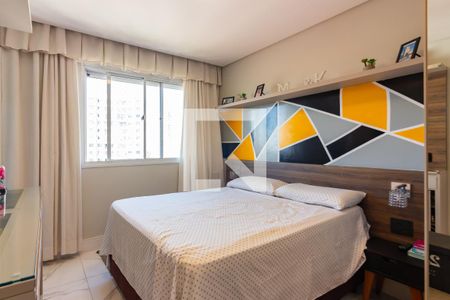 Apartamento à venda com 70m², 2 quartos e 2 vagasSuíte