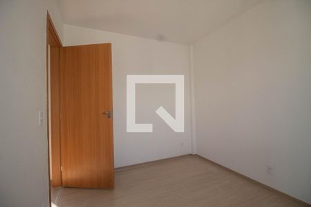 Quarto 2 de apartamento para alugar com 2 quartos, 50m² em Taquara, Rio de Janeiro