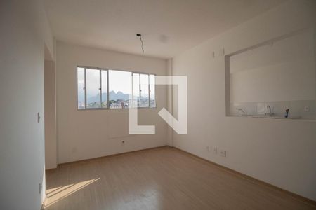 Sala  de apartamento para alugar com 2 quartos, 50m² em Taquara, Rio de Janeiro