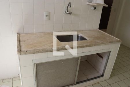 Apartamento para alugar com 80m², 2 quartos e 1 vaga Apartamento para alugar com 80m², 2 quartos e 1 vagaDetalhe da cozinha