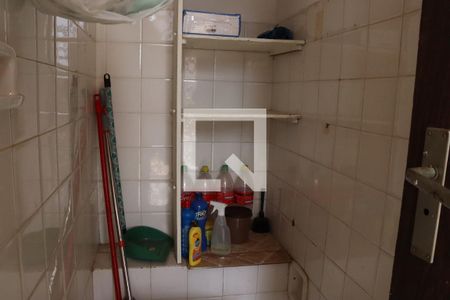 Apartamento para alugar com 80m², 2 quartos e 1 vaga Apartamento para alugar com 80m², 2 quartos e 1 vagaBanheiro de serviço