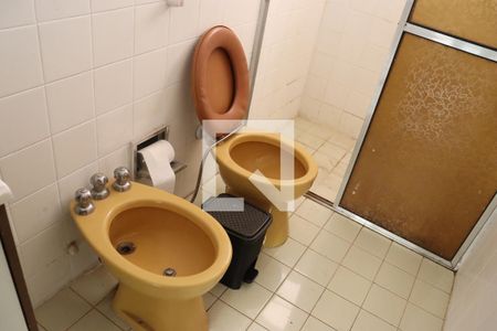 Apartamento para alugar com 80m², 2 quartos e 1 vaga Apartamento para alugar com 80m², 2 quartos e 1 vagaDetalhe do banheiro
