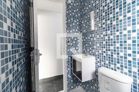 Banheiro de apartamento para alugar com 1 quarto, 35m² em Vila das Mercês , São Paulo