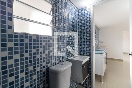 Banheiro de apartamento para alugar com 1 quarto, 35m² em Vila das Mercês , São Paulo