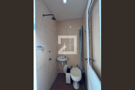 Apartamento à venda com 200m², 3 quartos e 2 vagasÁrea de serviço - banheiro