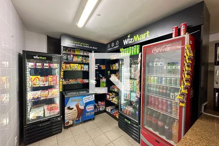 Apartamento à venda com 200m², 3 quartos e 2 vagasÁrea comum - mercadinho