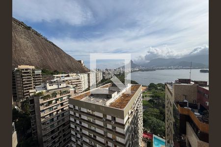Apartamento à venda com 200m², 3 quartos e 2 vagasQuarto 1 - Vista