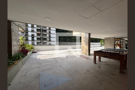 Apartamento à venda com 200m², 3 quartos e 2 vagasÁrea comum