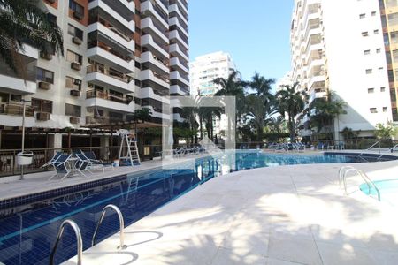 Apartamento para alugar com 73m², 2 quartos e 1 vagaÁrea comum - Piscina