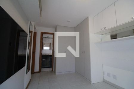 Apartamento para alugar com 73m², 2 quartos e 1 vagaSuíte 