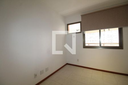 Quarto de apartamento para alugar com 2 quartos, 73m² em Barra da Tijuca, Rio de Janeiro