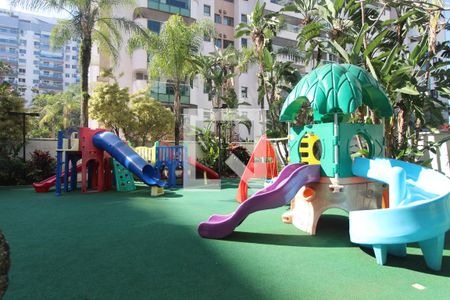 Apartamento para alugar com 73m², 2 quartos e 1 vagaÁrea comum - Playground