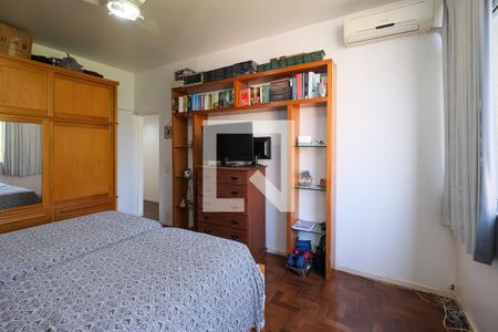 Apartamento à venda com 136m², 4 quartos e 1 vagaQuarto 1