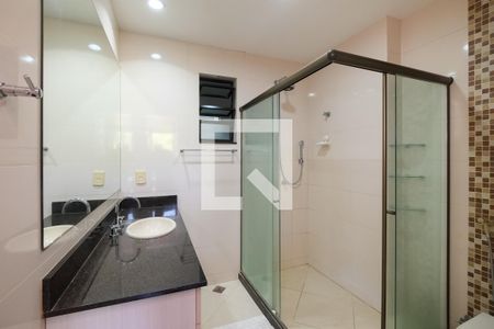 Apartamento à venda com 136m², 4 quartos e 1 vagaBanheiro da Suíte