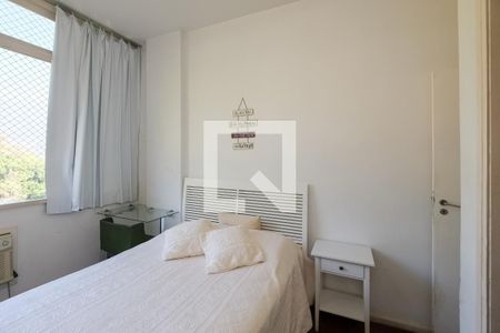 Apartamento à venda com 136m², 4 quartos e 1 vagaSuíte
