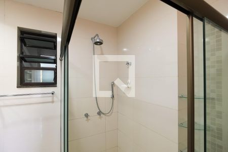 Apartamento à venda com 136m², 4 quartos e 1 vagaBanheiro da Suíte