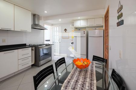 Apartamento à venda com 136m², 4 quartos e 1 vagaCozinha