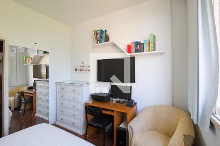Apartamento à venda com 136m², 4 quartos e 1 vagaSuíte