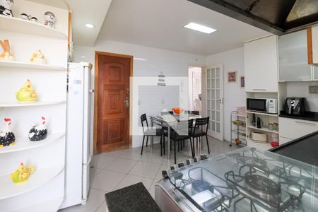 Cozinha de apartamento à venda com 4 quartos, 136m² em Andaraí, Rio de Janeiro