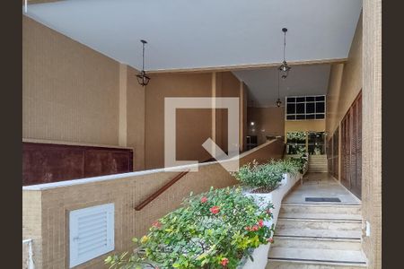 Apartamento à venda com 136m², 4 quartos e 1 vagaFachada e portaria