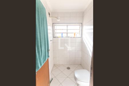 Casa à venda com 156m², 2 quartos e 2 vagas Casa à venda com 156m², 2 quartos e 2 vagasBanheiro Social