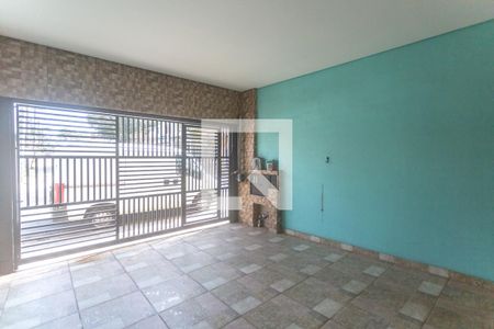 Casa à venda com 156m², 2 quartos e 2 vagas Casa à venda com 156m², 2 quartos e 2 vagasGaragem