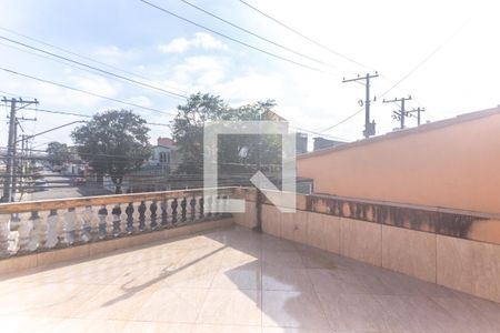 Casa à venda com 156m², 2 quartos e 2 vagas Casa à venda com 156m², 2 quartos e 2 vagasVaranda da Suíte