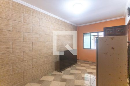 Casa à venda com 156m², 2 quartos e 2 vagas Casa à venda com 156m², 2 quartos e 2 vagasSala