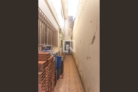 Casa à venda com 156m², 2 quartos e 2 vagas Casa à venda com 156m², 2 quartos e 2 vagasQuintal