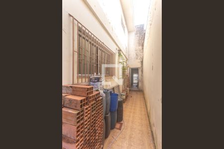 Casa à venda com 156m², 2 quartos e 2 vagas Casa à venda com 156m², 2 quartos e 2 vagasQuintal