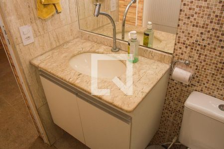 Casa à venda com 300m², 3 quartos e 1 vagaBanheiro de Serviço