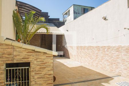 Casa à venda com 300m², 3 quartos e 1 vagaQuintal