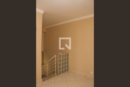 Hall da escada - 2º piso de casa à venda com 3 quartos, 220m² em Piedade, Rio de Janeiro
