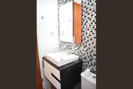 Apartamento para alugar com 44m², 2 quartos e sem vagaBanheiro