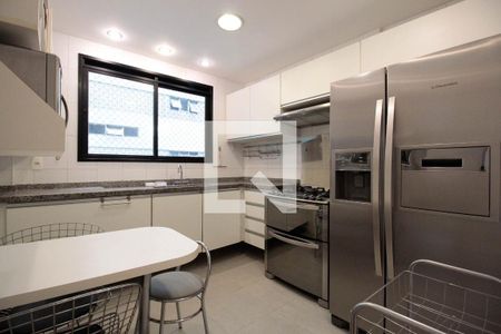 Cozinha de apartamento para alugar com 3 quartos, 115m² em Paraíso, São Paulo
