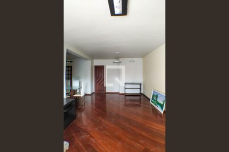 Apartamento à venda com 170m², 3 quartos e 3 vagas Apartamento à venda com 170m², 3 quartos e 3 vagasSala