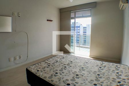 Apartamento à venda com 170m², 3 quartos e 3 vagas Apartamento à venda com 170m², 3 quartos e 3 vagasQuarto 2