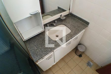 Apartamento à venda com 170m², 3 quartos e 3 vagas Apartamento à venda com 170m², 3 quartos e 3 vagasBanheiro