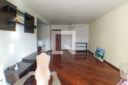 Apartamento à venda com 170m², 3 quartos e 3 vagas Apartamento à venda com 170m², 3 quartos e 3 vagasSala