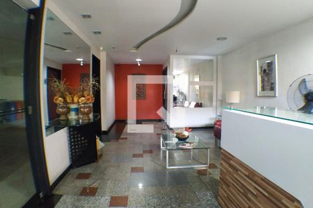 Apartamento à venda com 170m², 3 quartos e 3 vagas Apartamento à venda com 170m², 3 quartos e 3 vagasÁrea Comum
