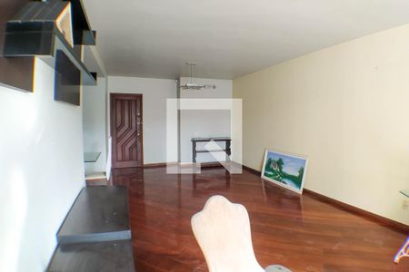 Apartamento à venda com 170m², 3 quartos e 3 vagas Apartamento à venda com 170m², 3 quartos e 3 vagasSala