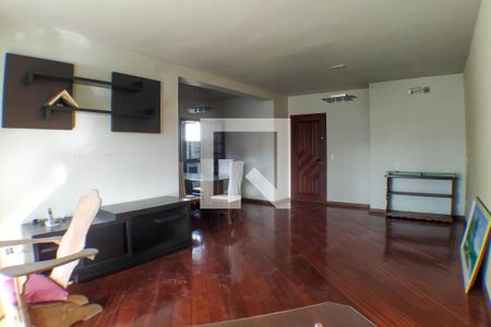 Apartamento à venda com 170m², 3 quartos e 3 vagas Apartamento à venda com 170m², 3 quartos e 3 vagasSala