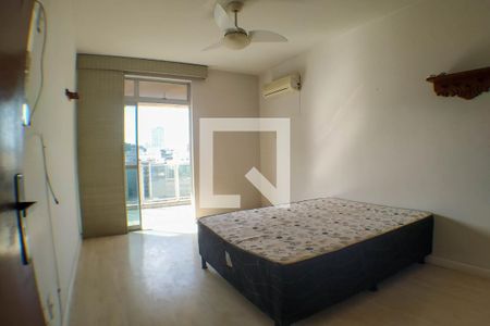 Apartamento à venda com 170m², 3 quartos e 3 vagas Apartamento à venda com 170m², 3 quartos e 3 vagasQuarto 2