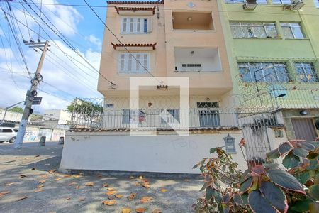 Apartamento à venda com 120m², 1 quarto e sem vagaFachada