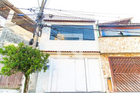 Casa para alugar com 40m², 1 quarto e sem vaga Casa para alugar com 40m², 1 quarto e sem vagaFachada + Plaquinha
