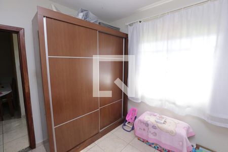 Casa à venda com 860m², 3 quartos e 2 vagasQuarto 2